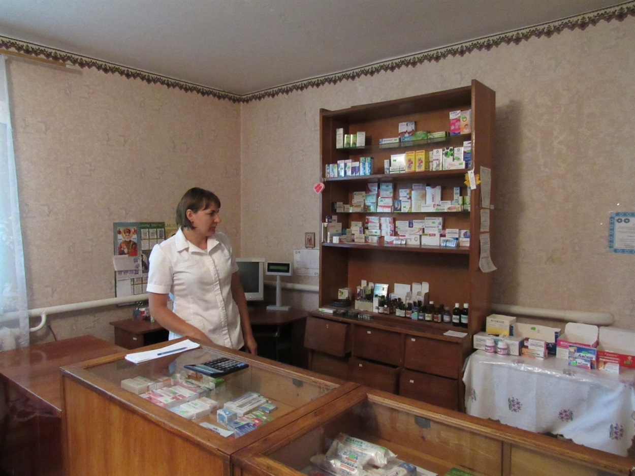 Медсестра Інна Телятникова
