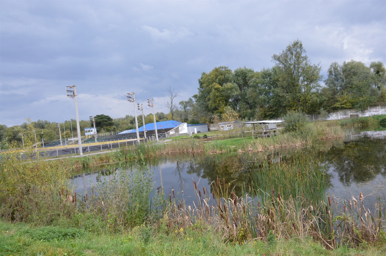 Залишки від колишнього водного парку