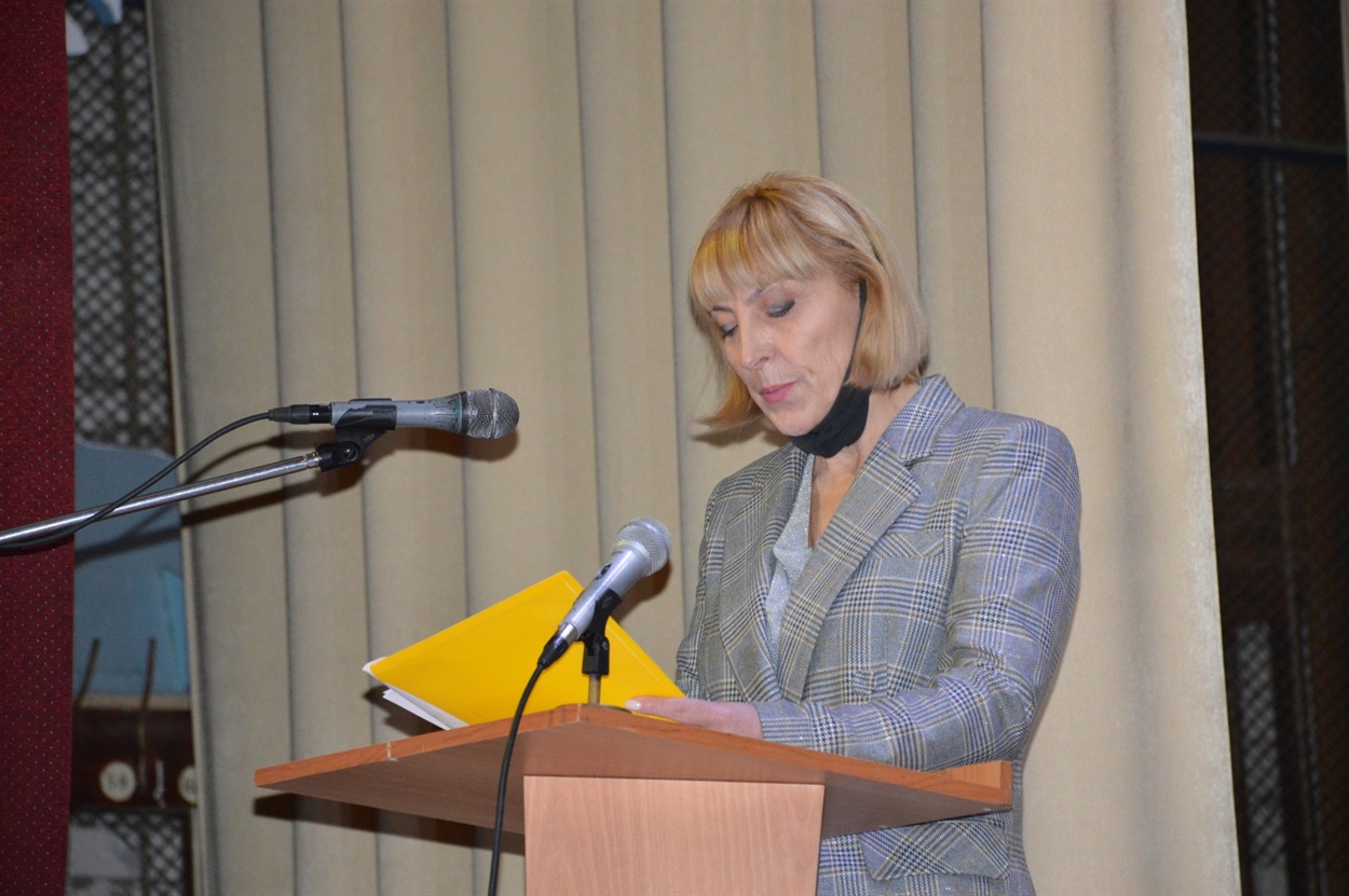 Тетна Гогіна, голова Сватівської міської територіальної виборчої комісії