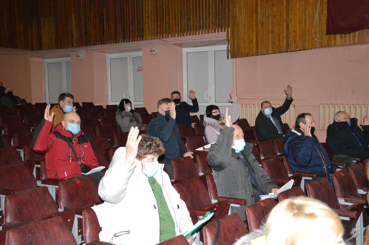 Депутати міської ради під час голосування