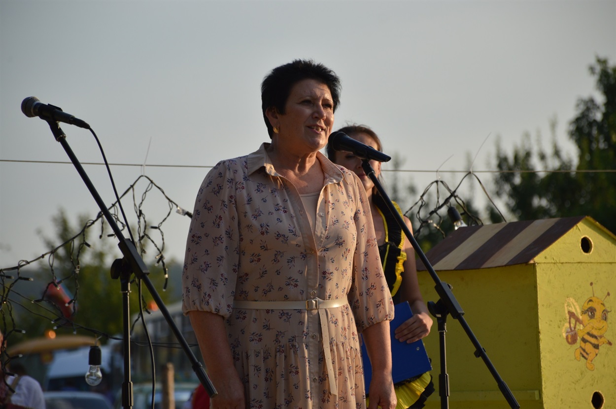 Голова Сватівської районної ради Людмила Русанова