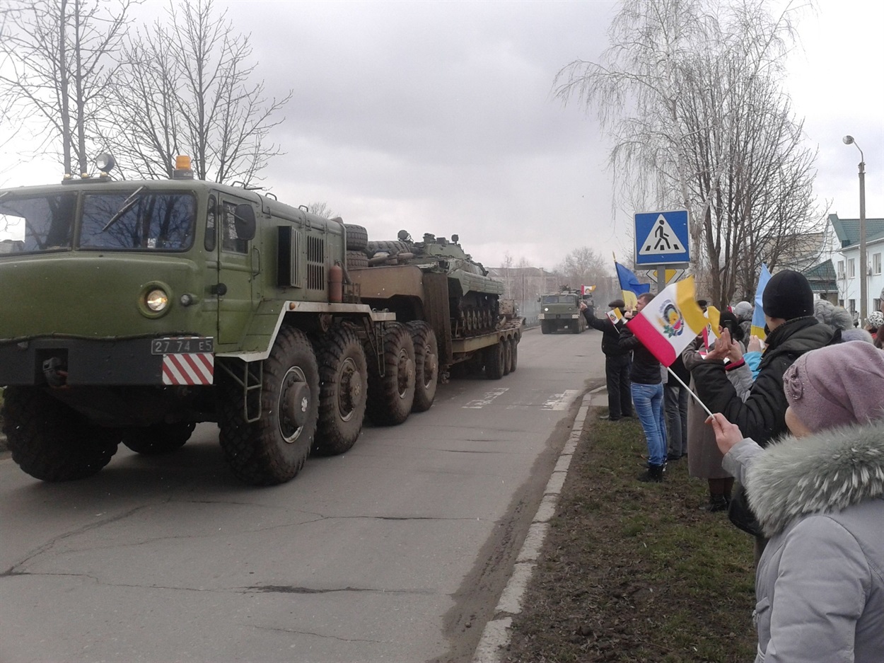 Українські військові у Сватовому, березень 2014