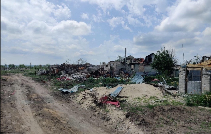 Зруйноване житло на Луганщині