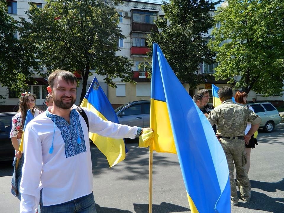 Після перемоги вчитель з Лисичанська мріє вдягнути вишиванку у рідному місті