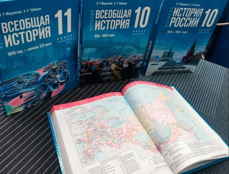 Від 1 вересня на Луганщині окупанти викладатимуть історію за новими підручниками, 31.08.2023