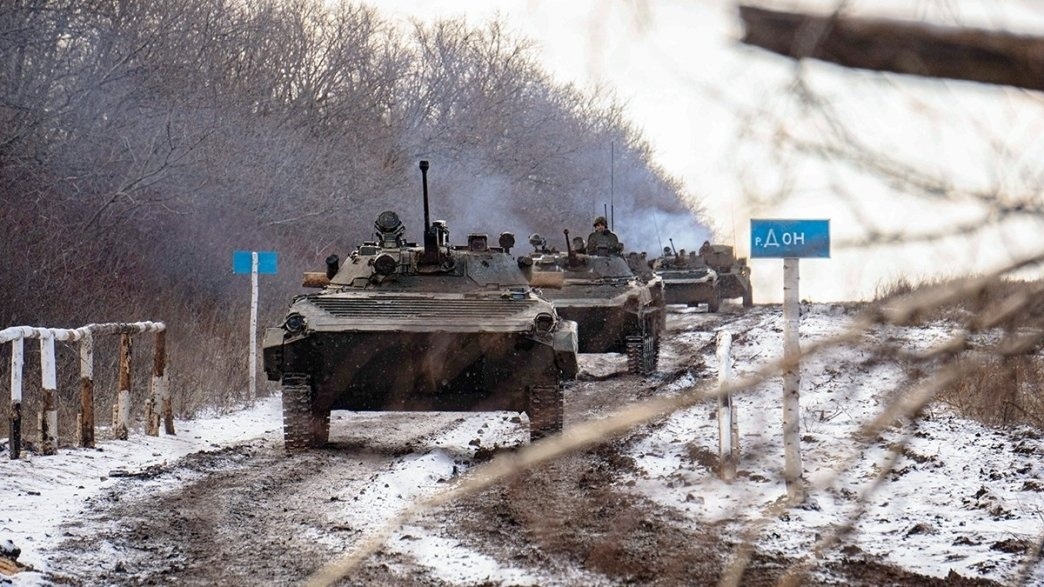 На Луганщині точаться інтенсивні бої: росіяни застосовують бронетехніку