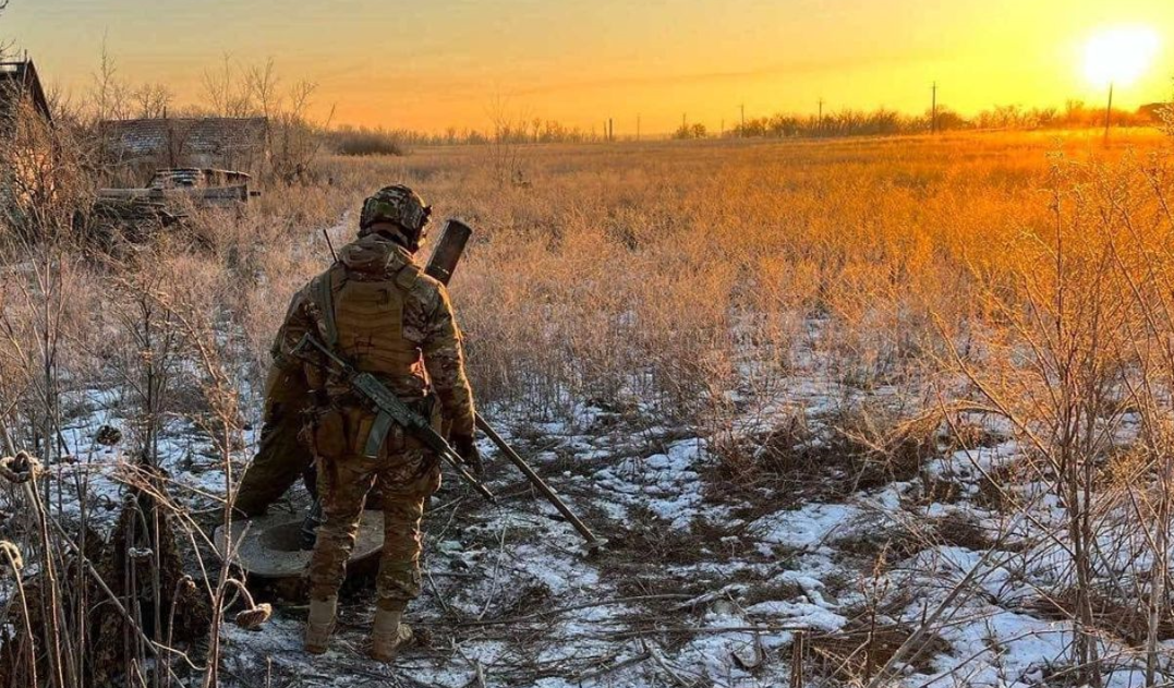 Росіяни завдають авіаударів по деокупованих селах Луганщини, застосовуючі авіацію і артилерію, 22.01.2024