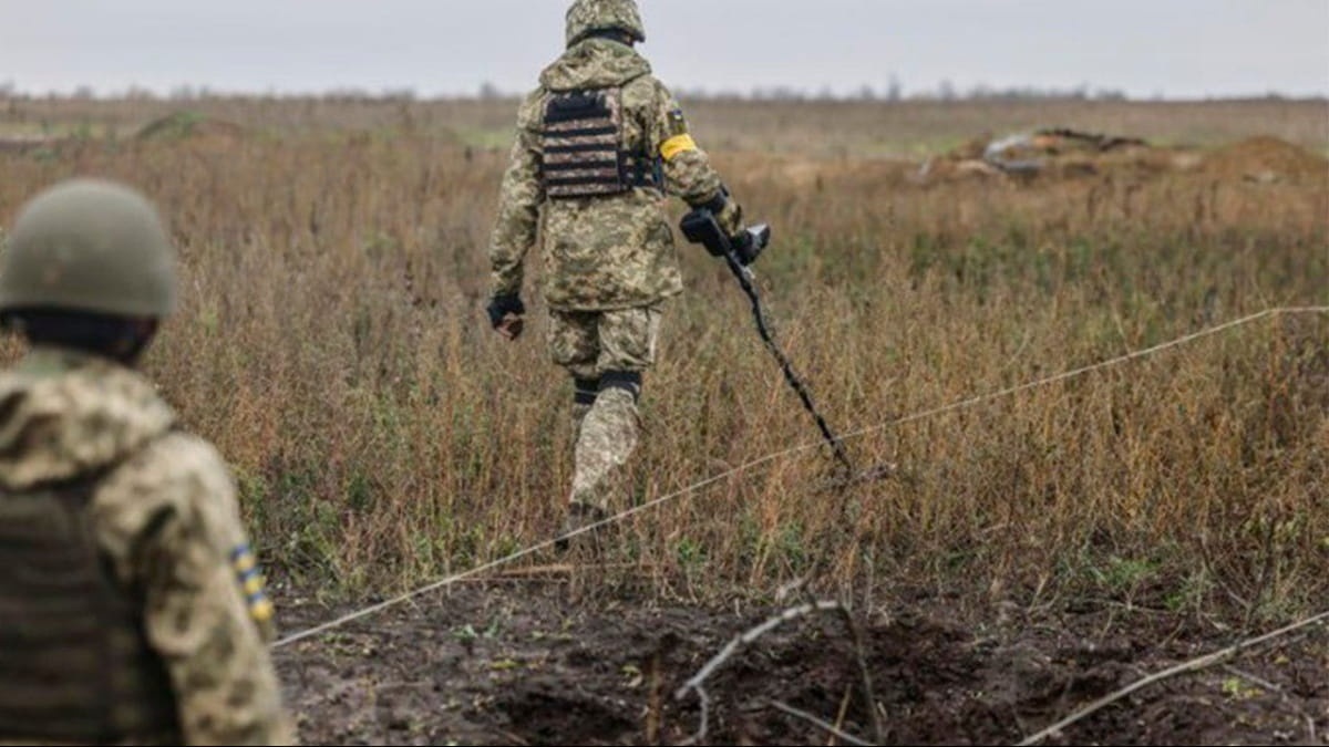 Переселенців з Луганщини запрошують стати кандидатами у демінери, 27.02.2024