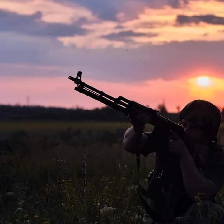 Росіяни продовжують штурмувати на трьох напрямках, ЗСУ відбивають атаки ворога, 16.05.2024