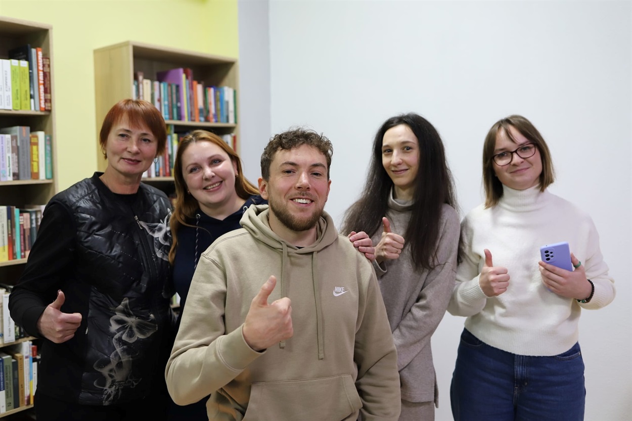 Працівники Луганської бібліотеки